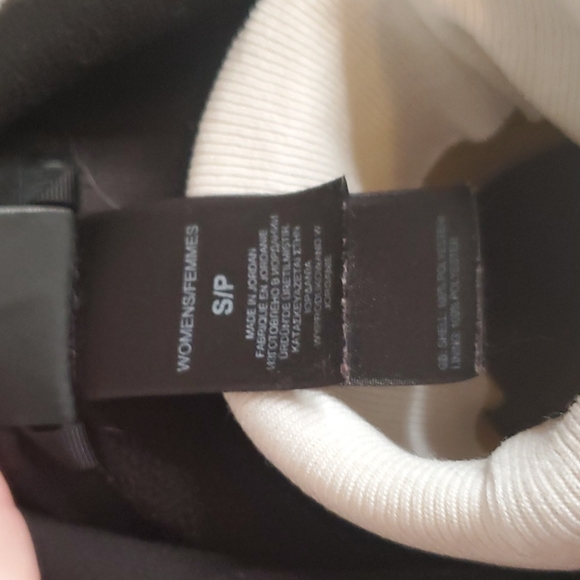 North Face Fleece Vest - Picture 8 of 14